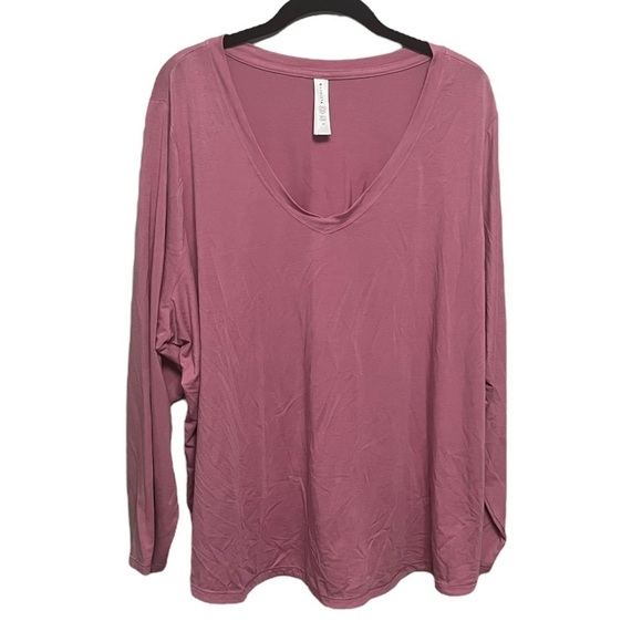Athleta Essential V Neck Top - Picture 2 of 8
